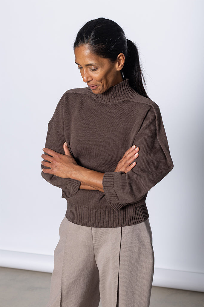 Akimbo Knit - Dark Brown
