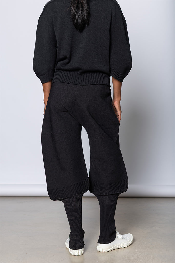 Opposing Legs Pants - Black