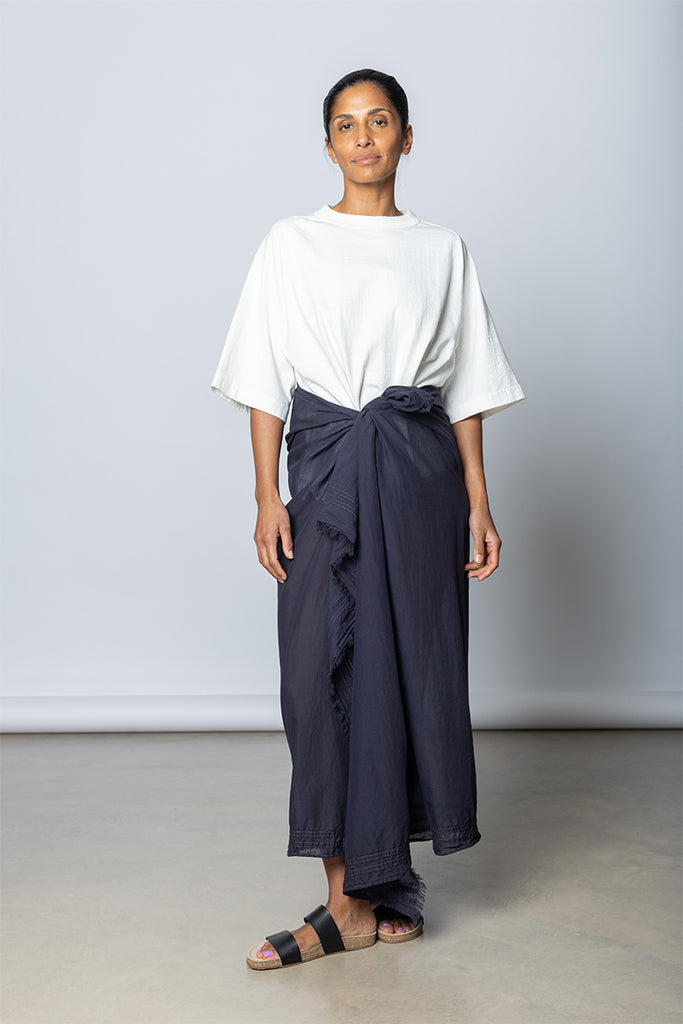 Garment Dyed Sarong - Ink/Contrast