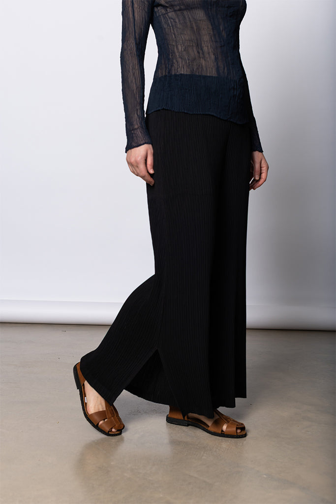Hatching Pleats Wide Leg Pants - Black