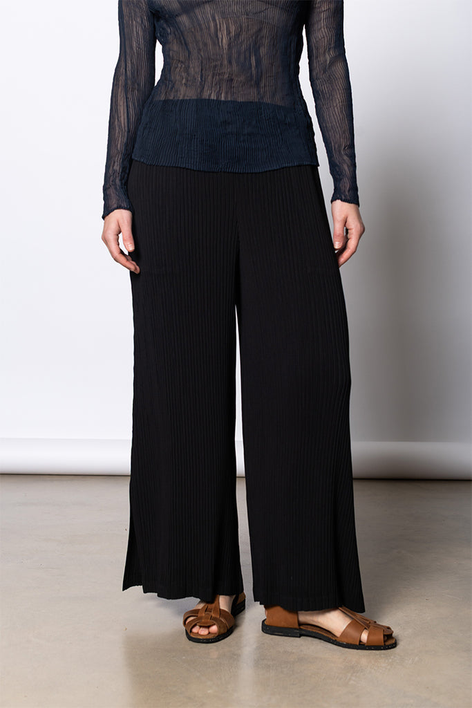 Hatching Pleats Wide Leg Pants - Black