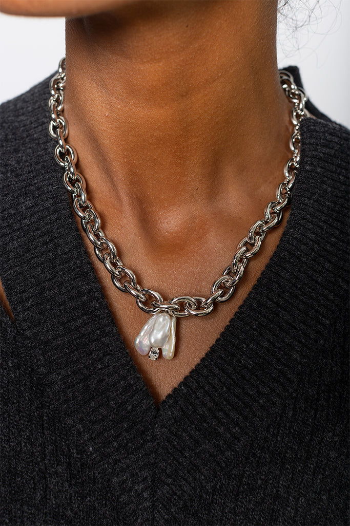 Pearl & Crystal Bloom Pendant Chain Necklace