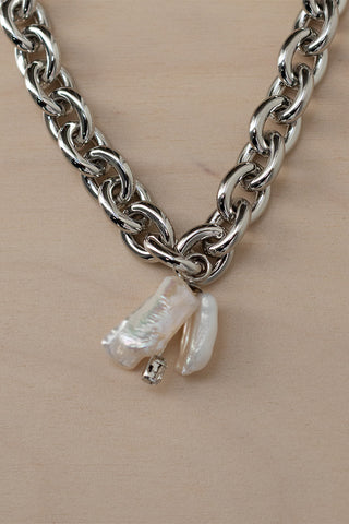 Pearl & Crystal Bloom Pendant Chain Necklace