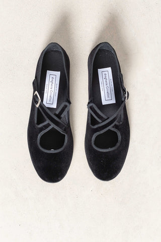 Velvet Nexus Cross Over Slippers - Black