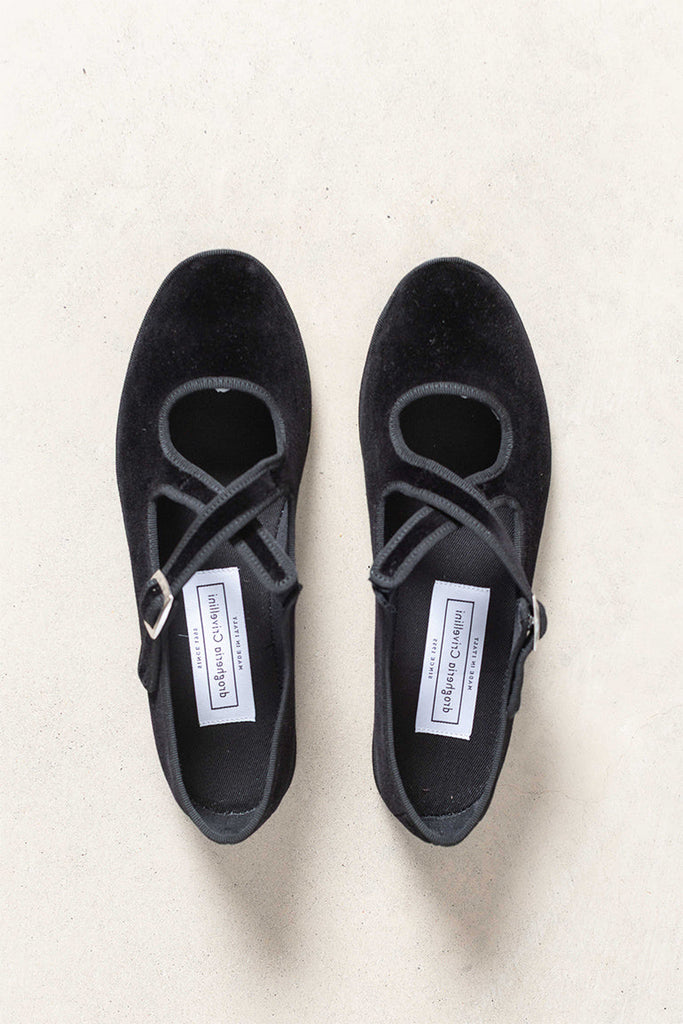 Velvet Nexus Cross Over Slippers - Black