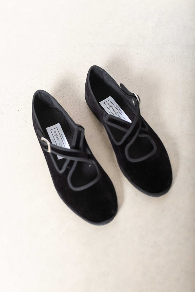 Velvet Nexus Cross Over Slippers - Black