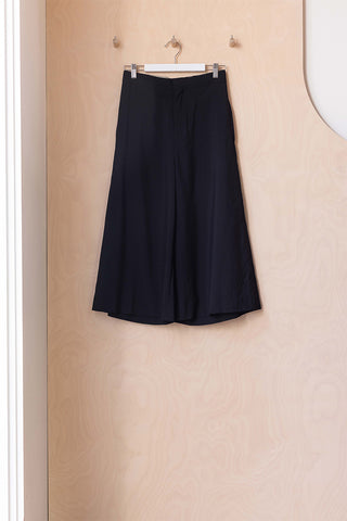 Y's by Yohji Yamamoto Flared Culottes - Black