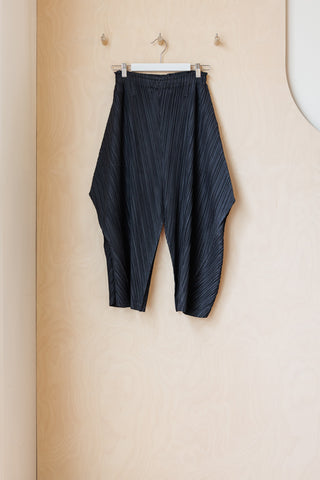 Pleats Please Bow Leg Pant - Black