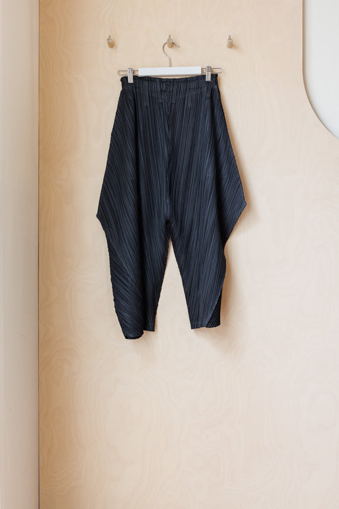 Pleats Please Bow Leg Pant - Black