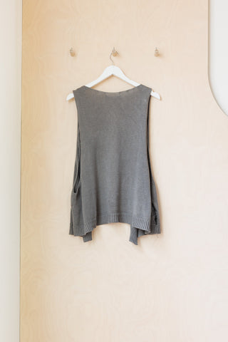 Les Prairies De Paris Open Knit Vest - Grey