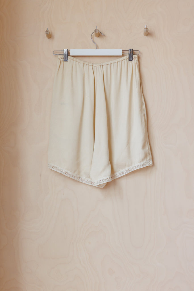 Cordera Shorts With Lace Trim - Shell