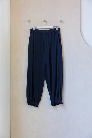 Y's by Yohji Yamamoto Cropped Jersey Pant - Black