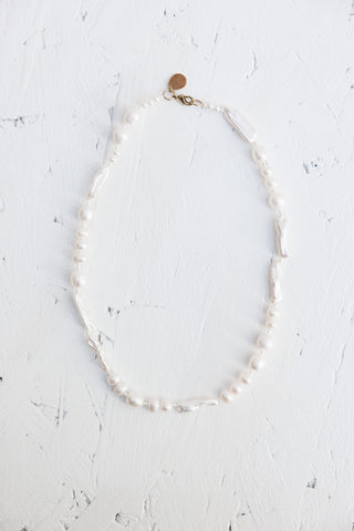 Baroque Pearl Legato Pattern Necklace