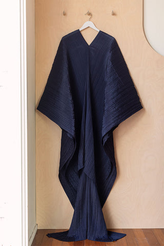 Pleats Please Pleated Stole - Shiny Navy
