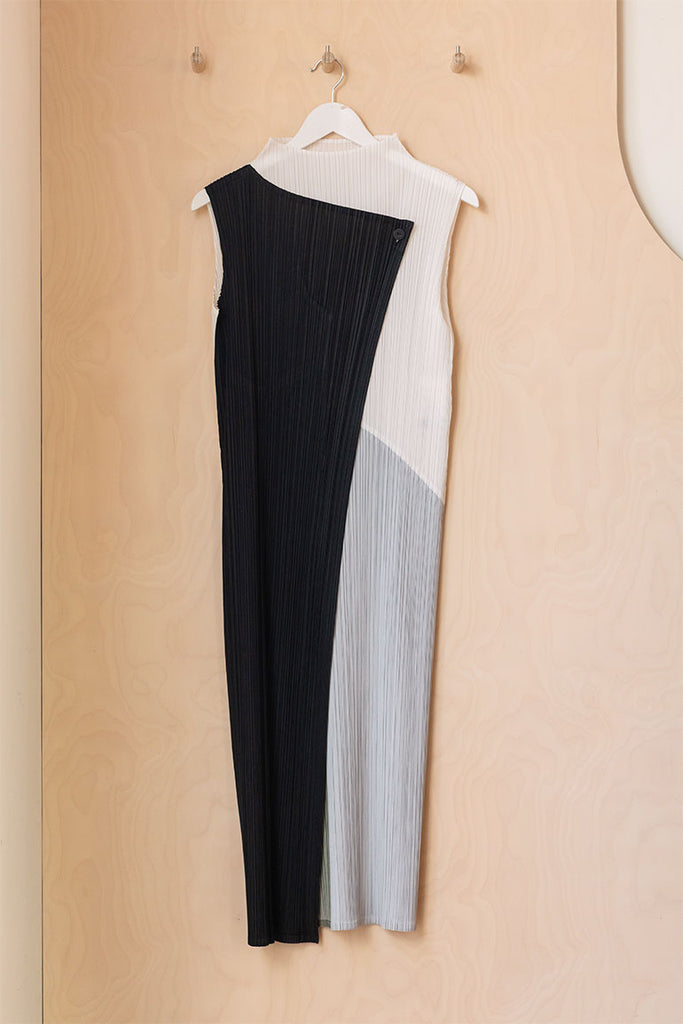 Issey Miyake Pleats Pleats Colour Block Dress - Black/Grey/Cream