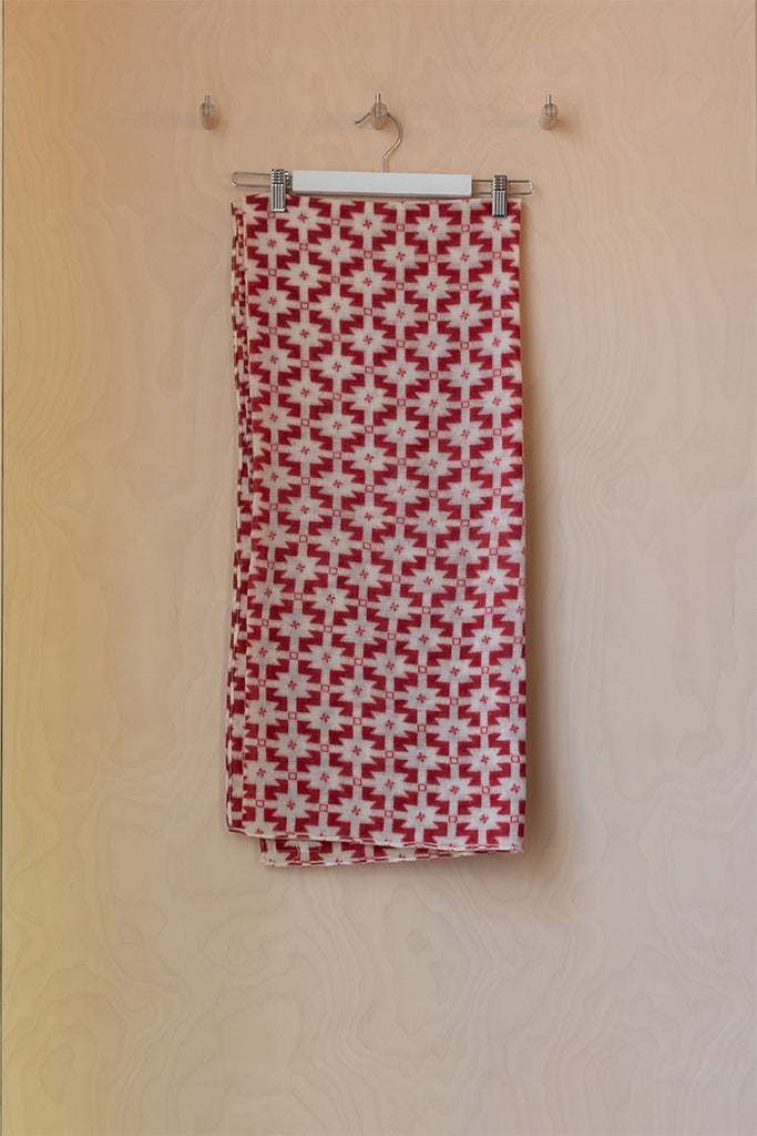 Archives Eley Kishimoto Wool Stole - Red/Cream