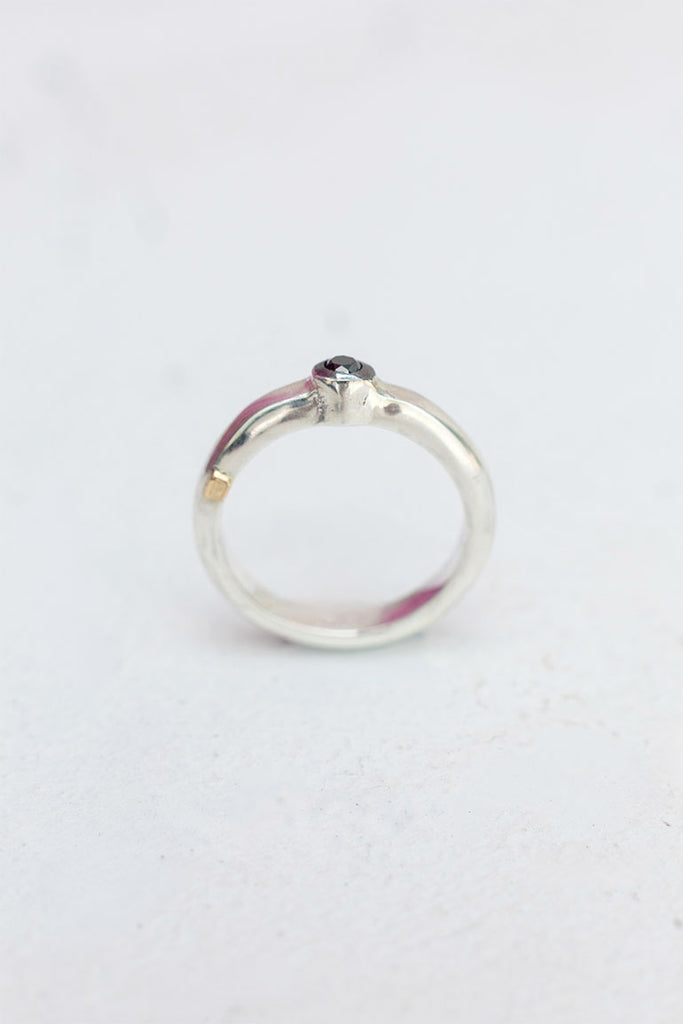 Rond Ring - Black Diamond