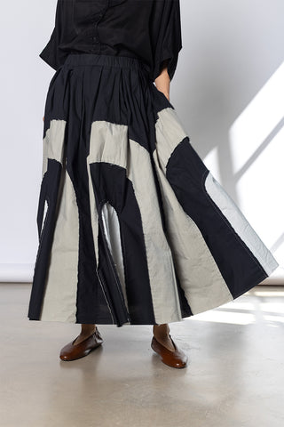 Arch Skirt - Black