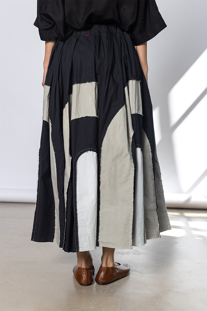 Arch Skirt - Black