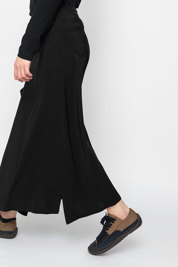 Asymmetrical Flared Split Skirt - Black