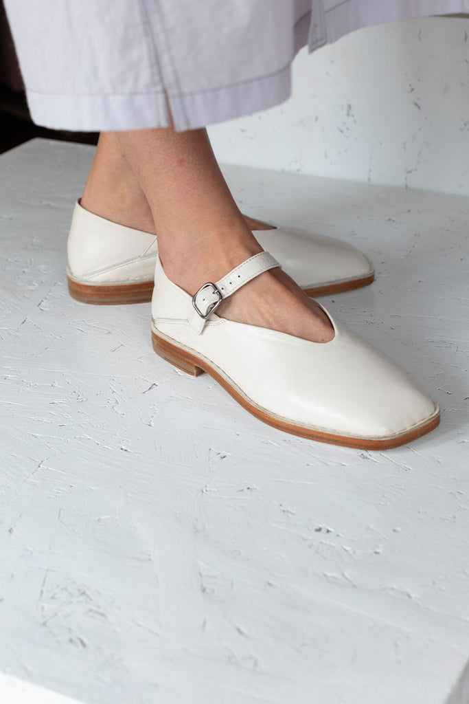 Ballerina Shoes - White