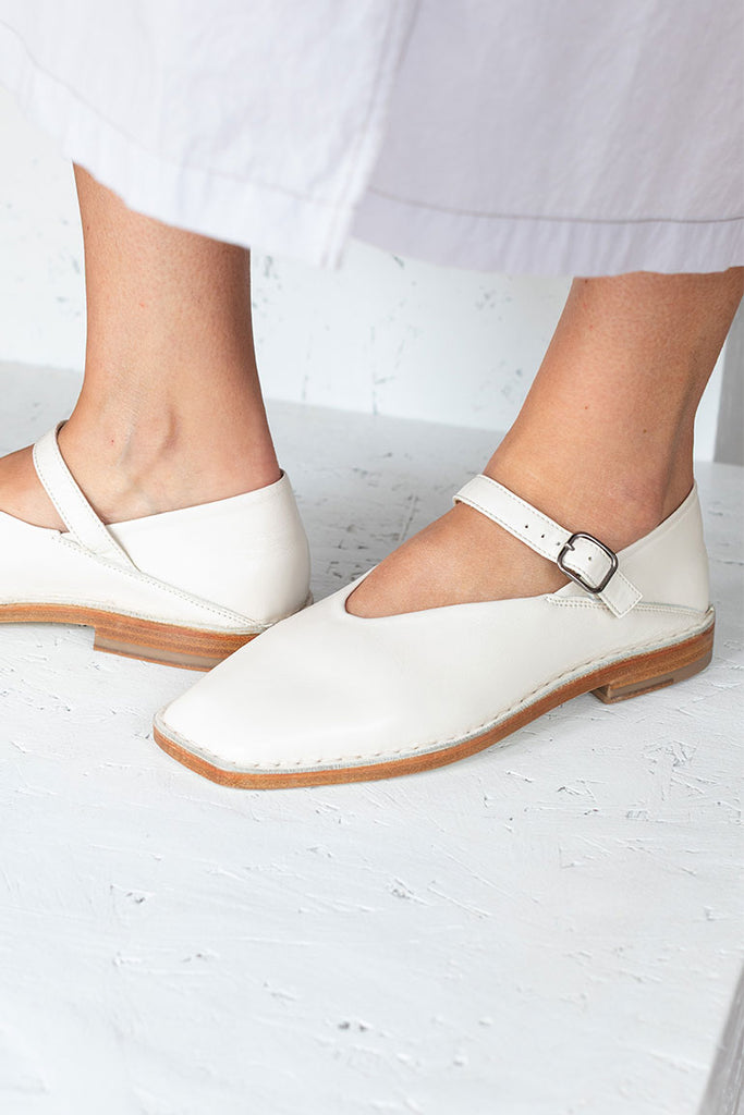 Ballerina Shoes - White