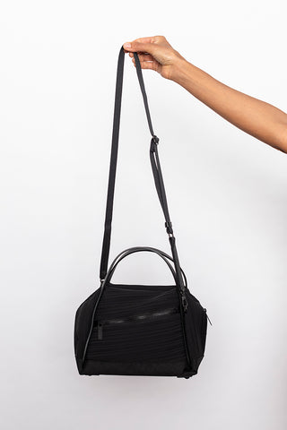 Bias Pleats Shoulder Bag - OS / Black