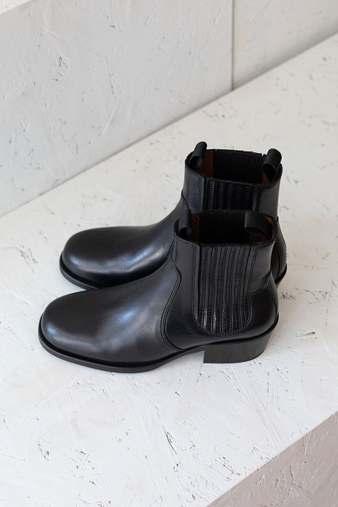 Chelsea Boots - Black