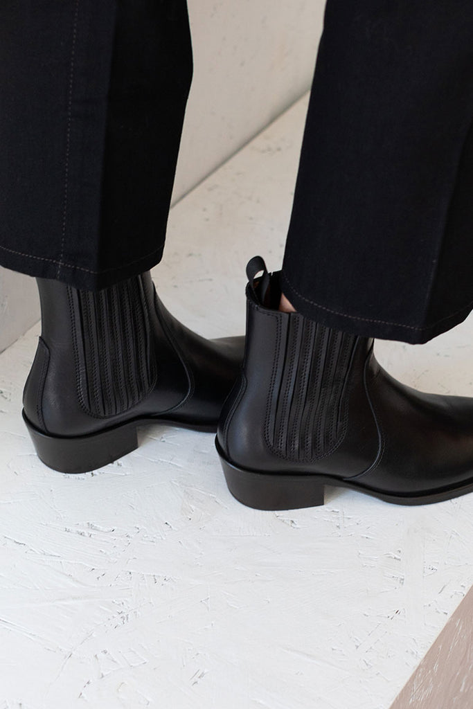 Chelsea Boots - Black