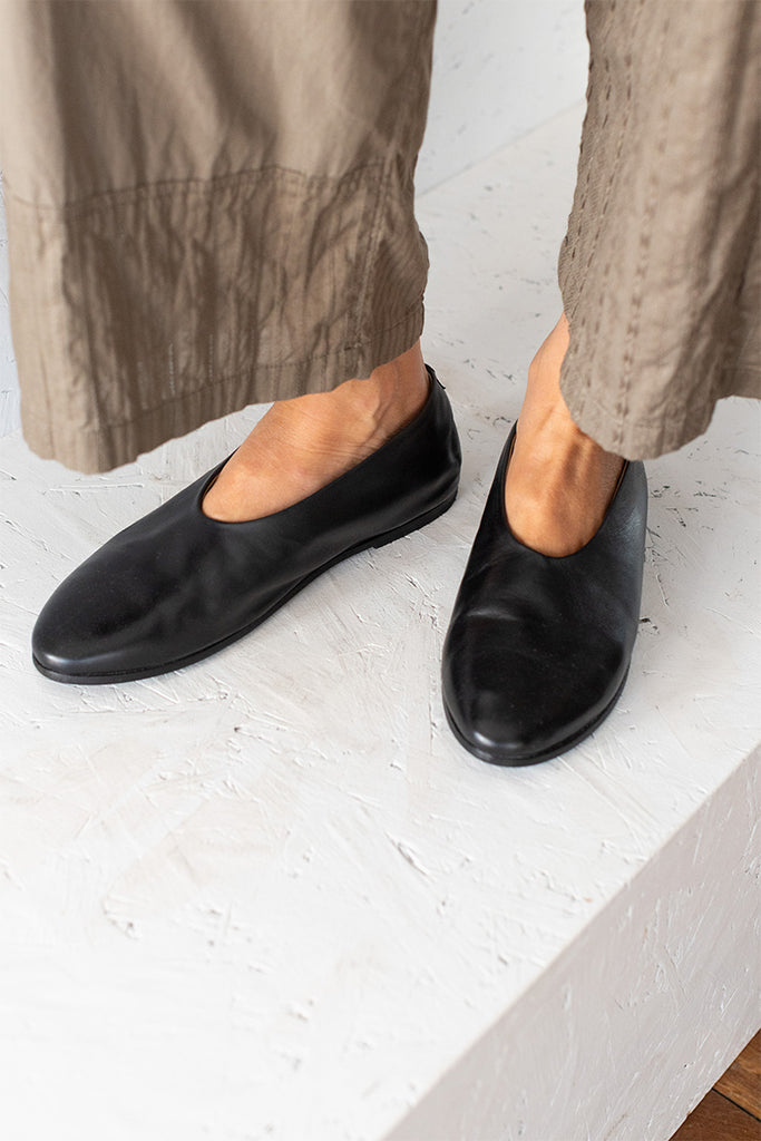 Coltellaccio Ballerina Shoes - Black