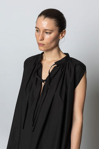 Compact Typewriter Sleeveless Blouse - Black