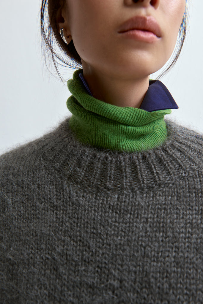 Merino Wool Turtleneck Sweater - Herba