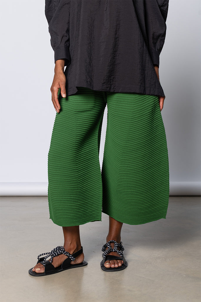 Corrugated Pants - Green