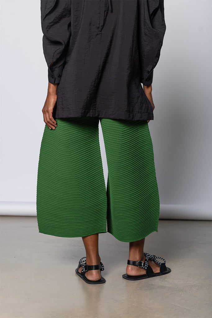 Corrugated Pants - Green