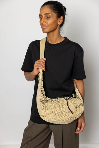 Croissant Filt Bag - Light Beige