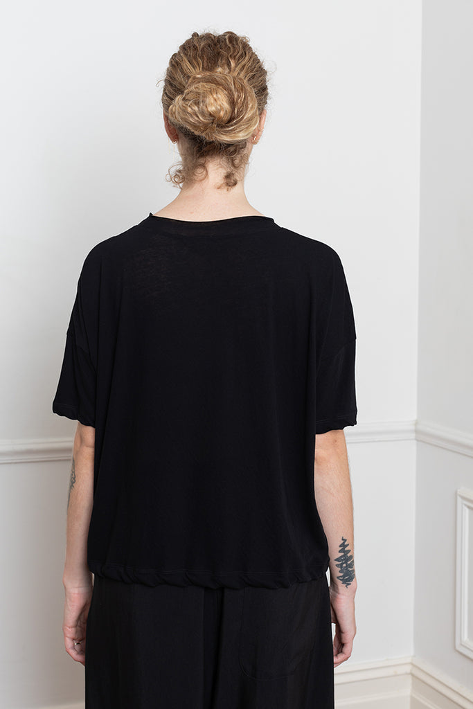 Curled Collar Short Sleeve T-Shirt - Black