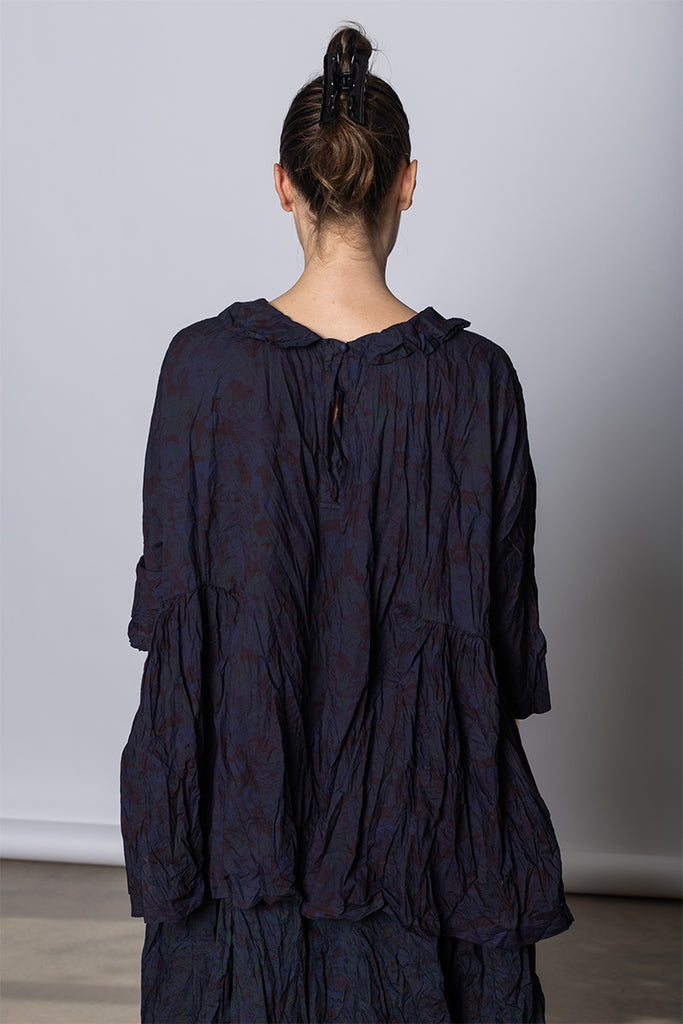 Daniela Gregis Camicia Shirt Curcuma Collo Polo Lavata - Indigo Floral at Poepke, Sydney Floral cotton blouse with oft collar. 
