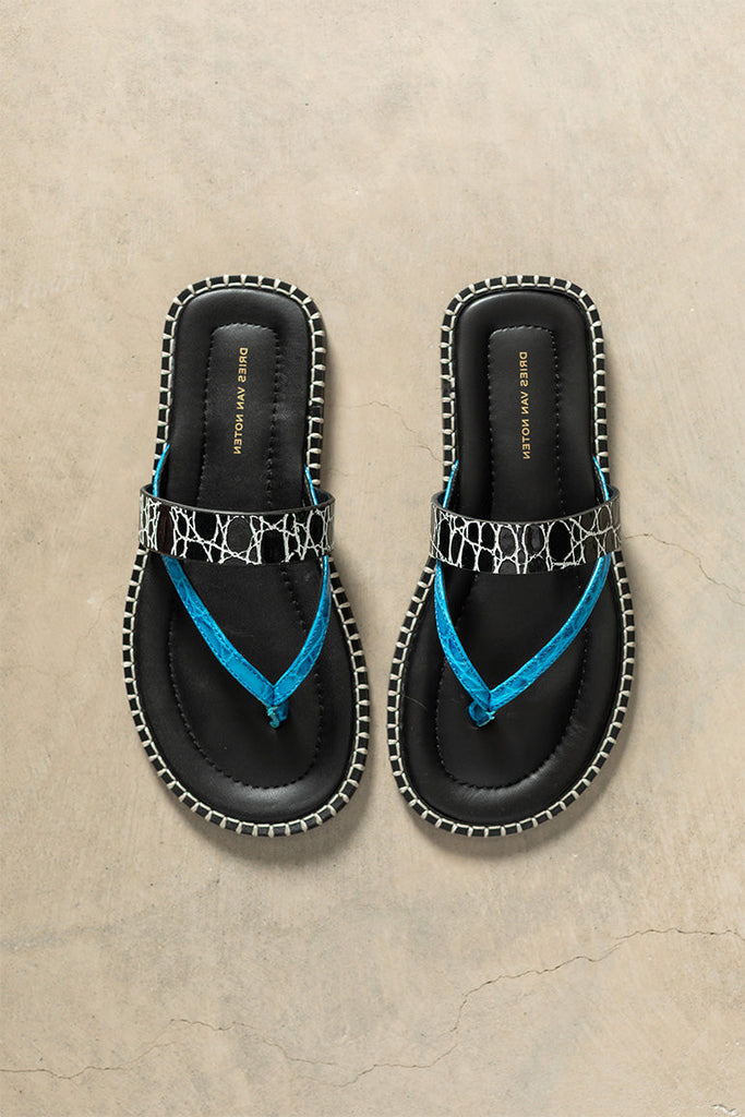 Embossed Leather Thongs - Blue/Black