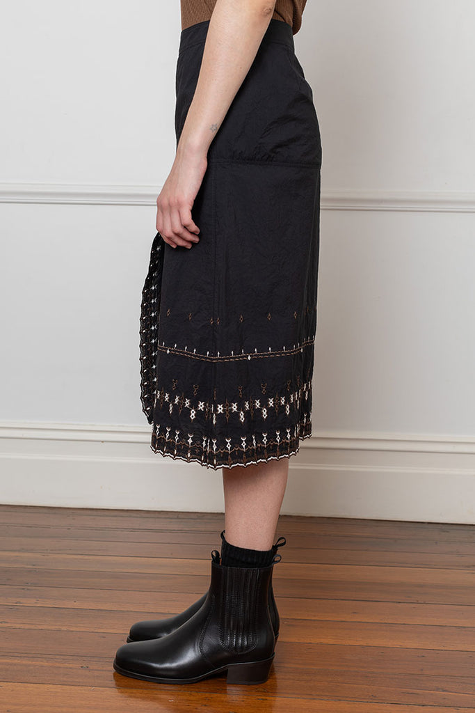 Embroidered Skirt - Black