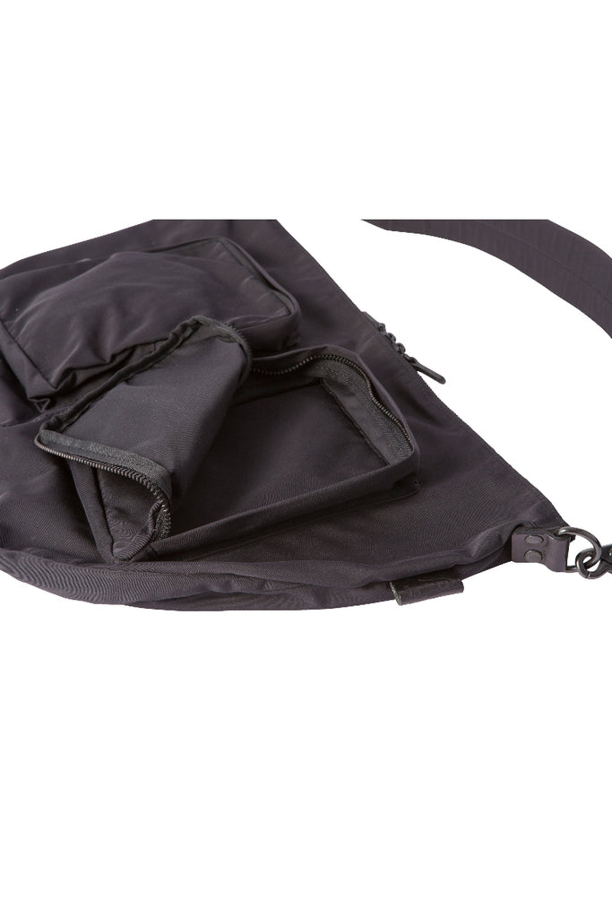 Gabardine Medium Body Bag - Black