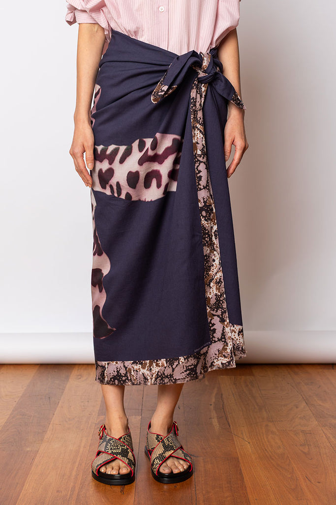 Faaria Printed Pareo - Navy