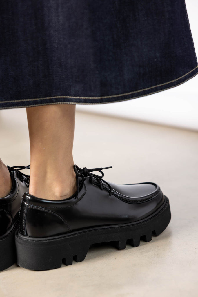 Falcone Wallabee Shoes - Black