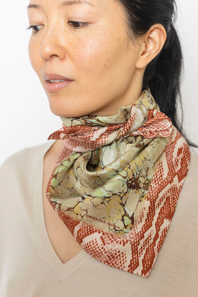Fallyn Printed Silk Scarf - Lime