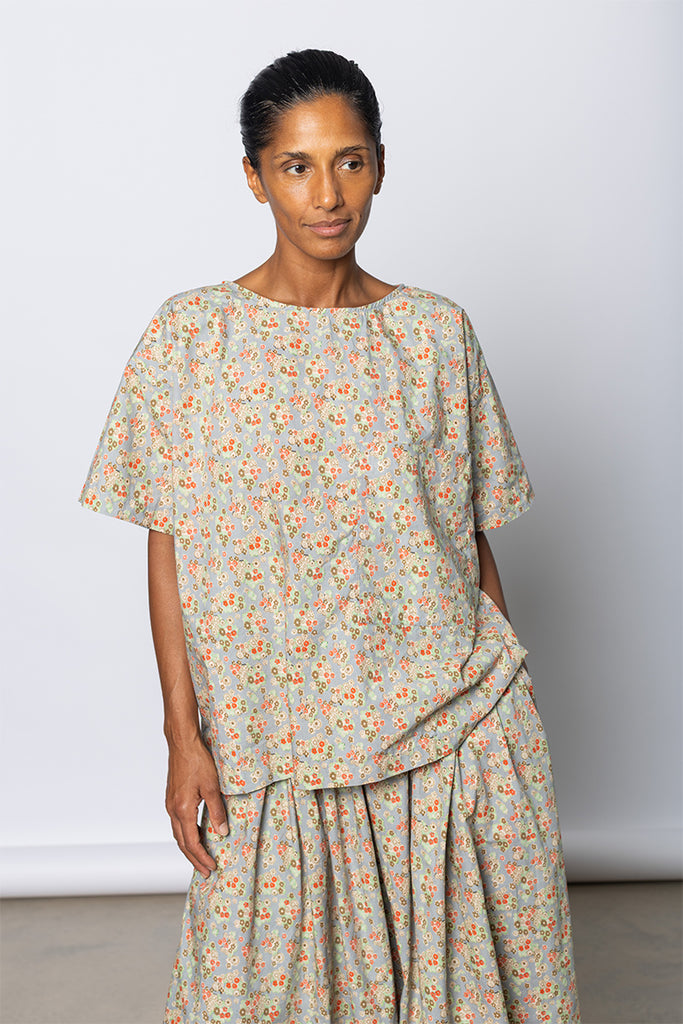 Friedrich Tee - Dusty Blue Floral