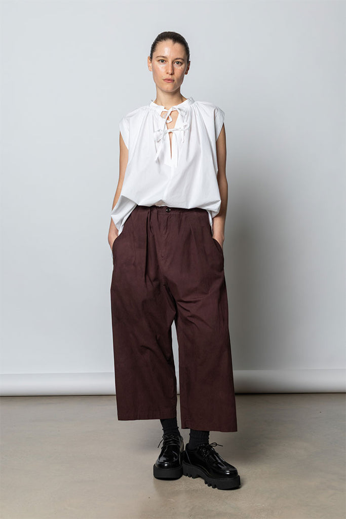 Garment Dyed Front Tuck Pants - Bordeaux