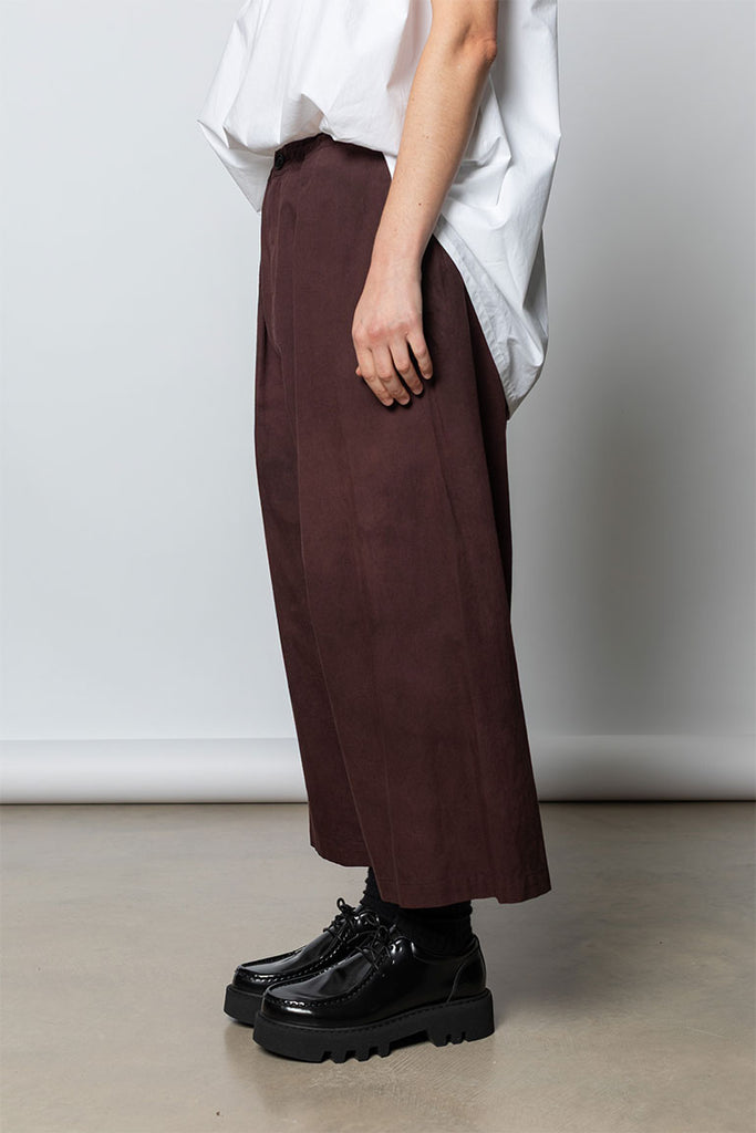 Garment Dyed Front Tuck Pants - Bordeaux