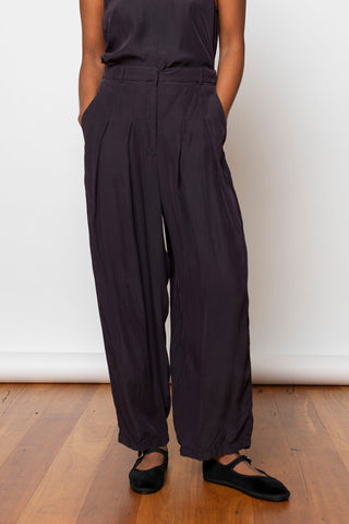 Garment Dyed Silk Pleated Pants - Deep Purple