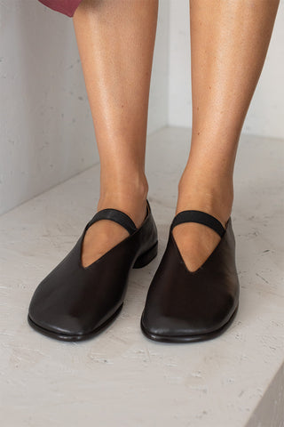 Glove Ballerina - Dark Chocolate