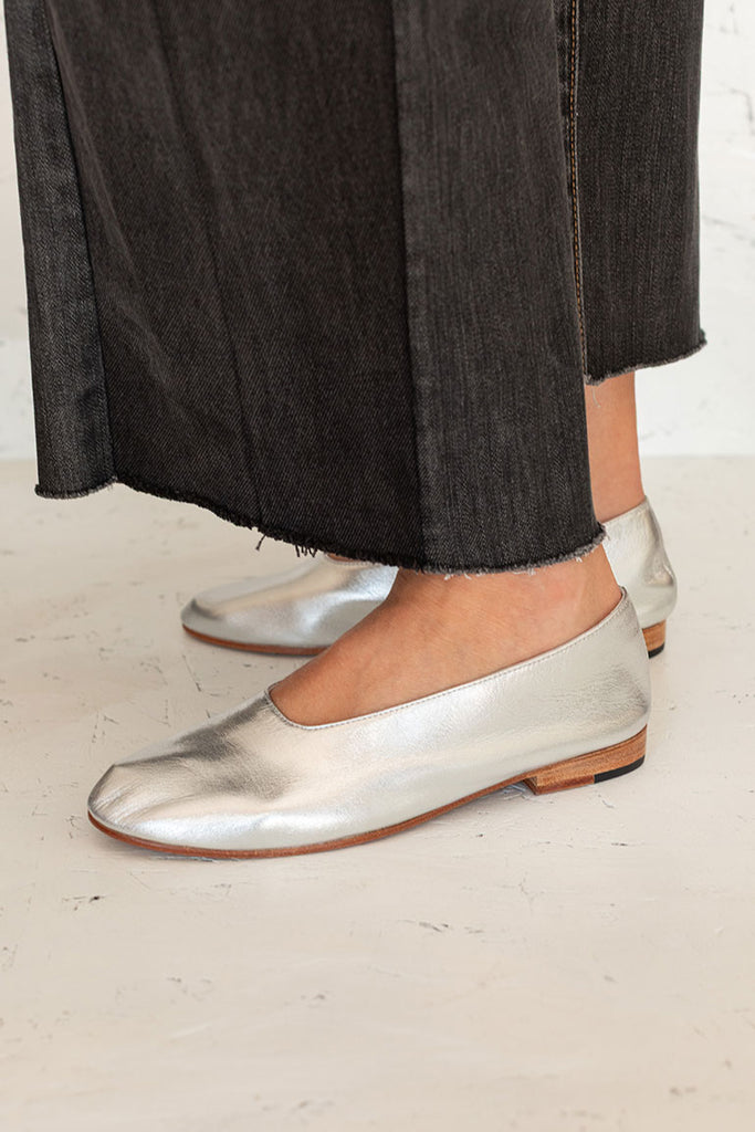 Glove Shoe - Silver