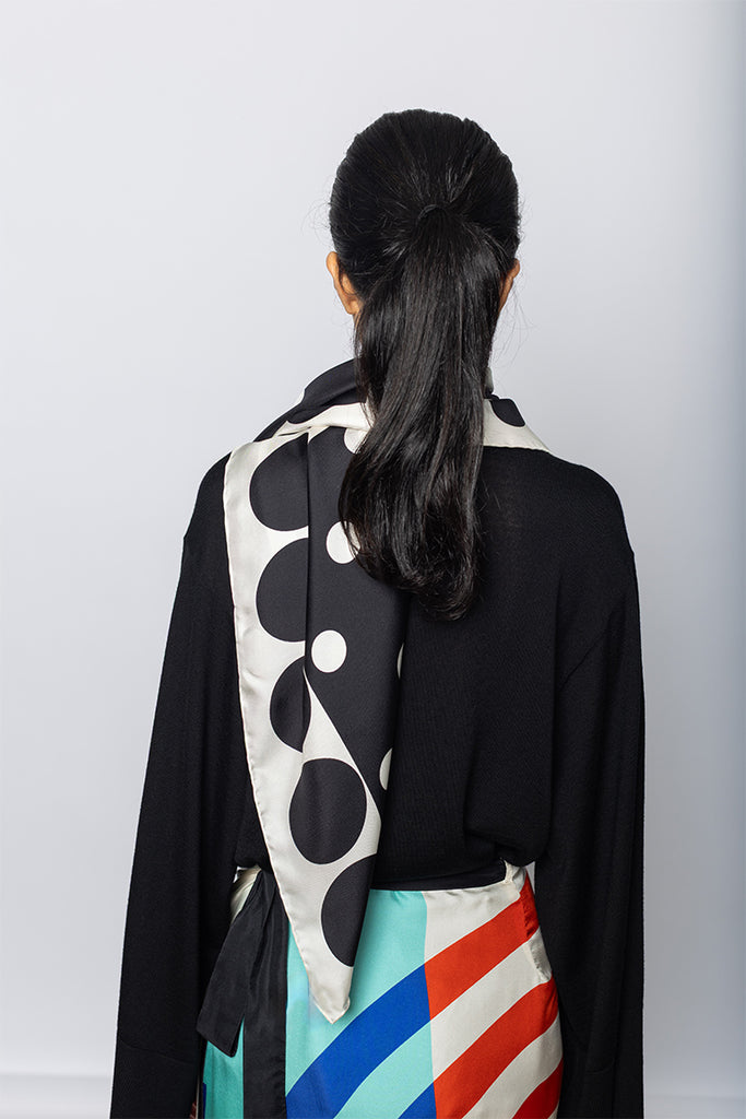 Graphic Silk Scarf - Black/White